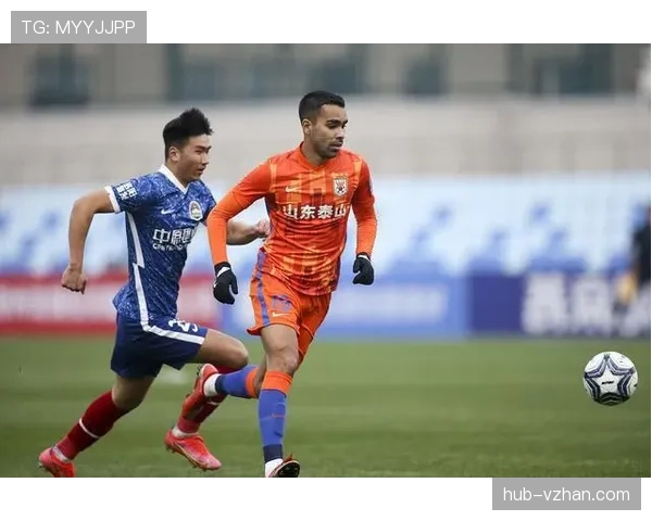 替补席吃红牌算什么判罚?规则如何界定非上场人员违纪